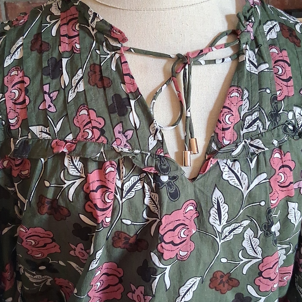 Cleobella Olive Green Floral Tie-Neck Blouse - Picture 2 of 10